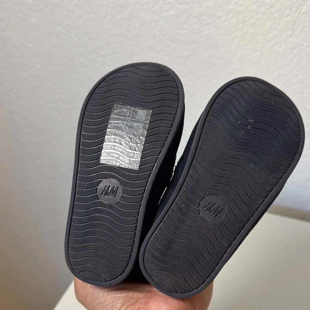 H&M Navy Suede Kids Loafers